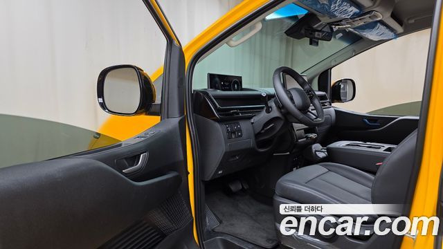 Hyundai Staria EV Tourer 11-Seater Modern 2027 — фото 10