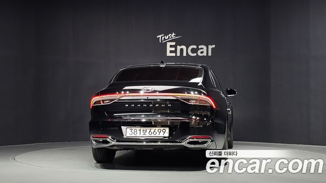 Hyundai Grandeur (IG) 2.5 Premium Choice 2020 — фото 4