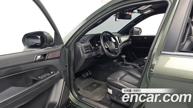KG Mobility (SsangYong) Rexton Sports Khan Diesel 2.2 4WD Prestige 2022 — фото 10