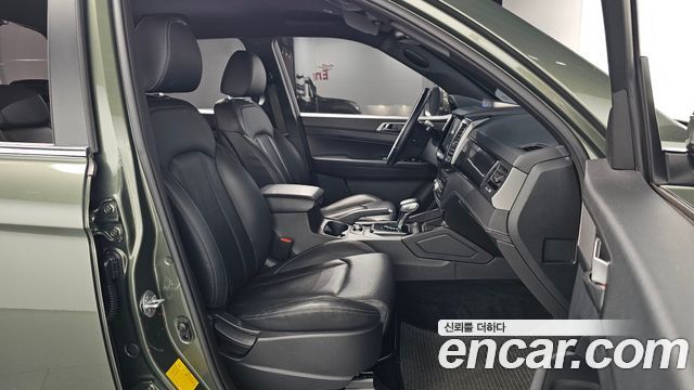 KG Mobility (SsangYong) Rexton Sports Khan Diesel 2.2 4WD Prestige 2022 — фото 11