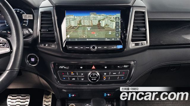 KG Mobility (SsangYong) Rexton Sports Khan Diesel 2.2 4WD Prestige 2022 — фото 14