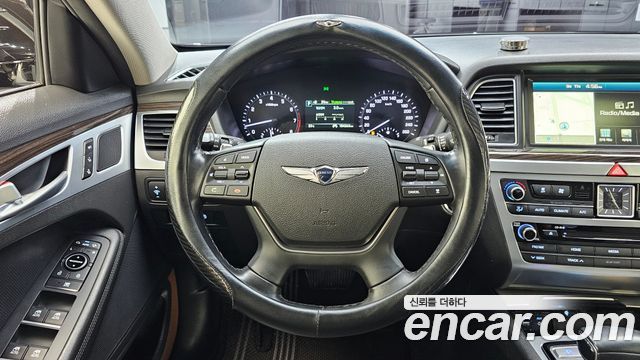 Genesis G80 3.3 GDI AWD Luxury 2018 — фото 13