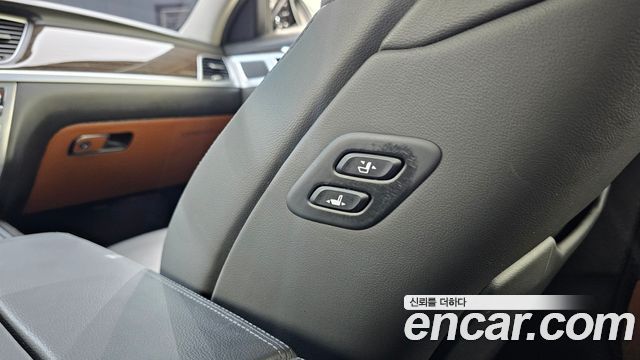 Genesis G80 3.3 GDI AWD Luxury 2018 — фото 28