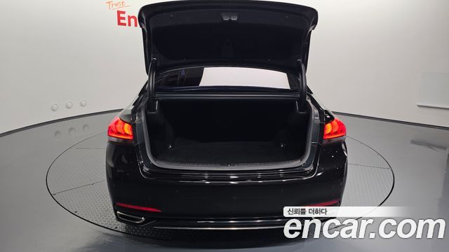Genesis G80 3.3 GDI AWD Luxury 2018 — фото 32