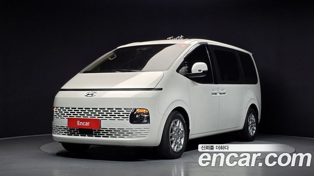Hyundai Staria Tourer 11-Seater Modern 2022 — фото 1