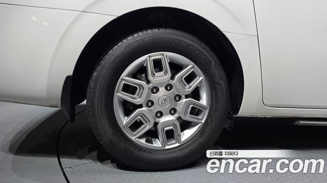 Hyundai Staria Tourer 11-Seater Modern 2022 — фото 5