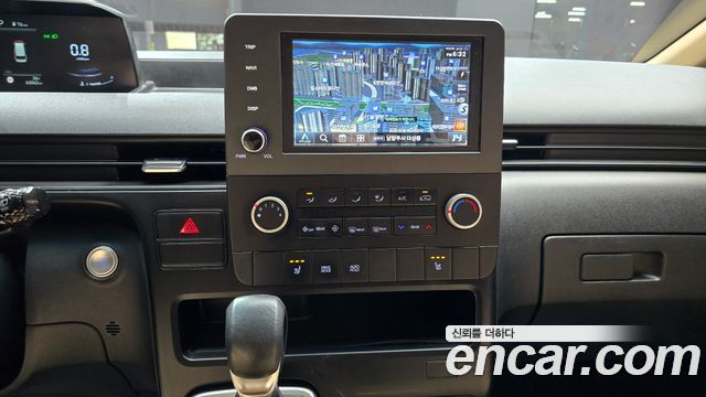 Hyundai Staria Tourer 11-Seater Modern 2022 — фото 18