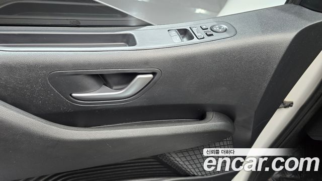 Hyundai Staria Tourer 11-Seater Modern 2022 — фото 22