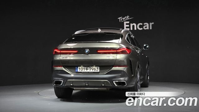 BMW X6 (G06) xDrive40i M Sport 2022 — фото 4