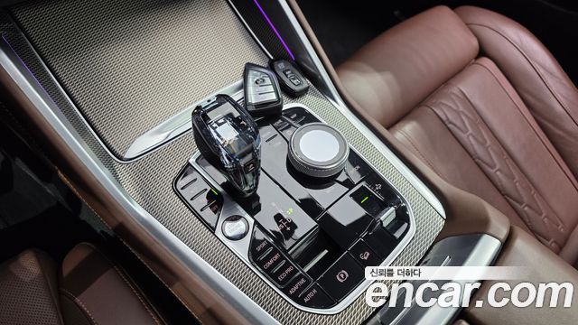 BMW X6 (G06) xDrive40i M Sport 2022 — фото 17
