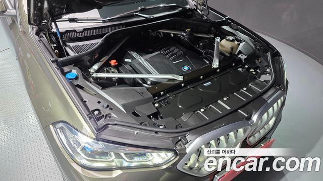 BMW X6 (G06) xDrive40i M Sport 2022 — фото 24