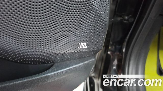 Hyundai Veloster (JS) 2.0 N 2020 — фото 39