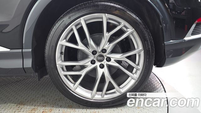 Audi Q4 e-tron (F4) 45 Premium 2025 — фото 21