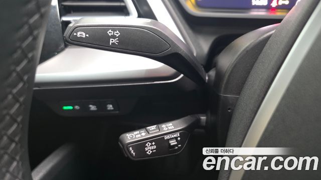 Audi Q4 e-tron (F4) 45 Premium 2025 — фото 27