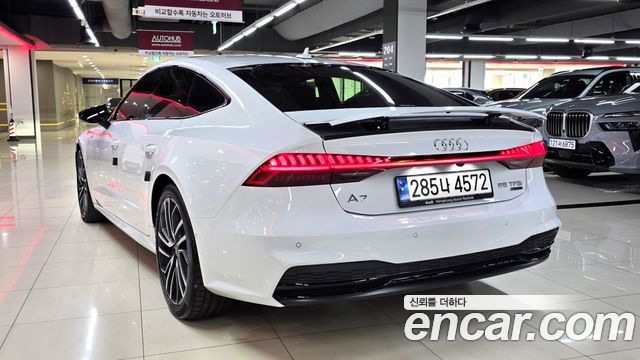 Audi A7 (4K) 55 TFSI Quattro Premium 2024 — фото 8