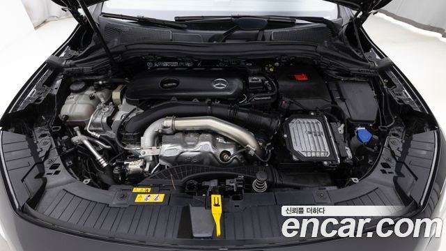 Mercedes-Benz GLA-Class (H247) GLA250 4MATIC 2025 — фото 6