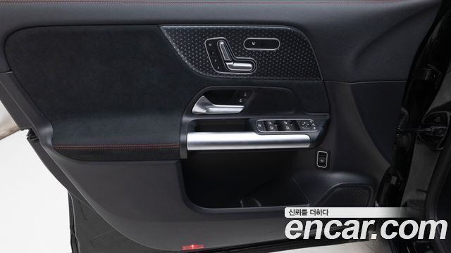 Mercedes-Benz GLA-Class (H247) GLA250 4MATIC 2025 — фото 15