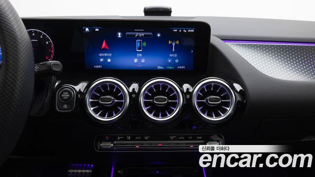 Mercedes-Benz GLA-Class (H247) GLA250 4MATIC 2025 — фото 16