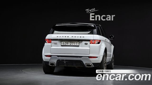 Land Rover Range Rover Evoque 2.2 SD4 Dynamic 2014 — фото 4