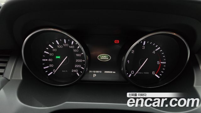 Land Rover Range Rover Evoque 2.2 SD4 Dynamic 2014 — фото 8