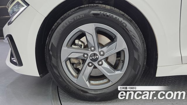 Kia K5 (III) 2.0 LPi(Rent) Trendy 2024 — фото 5