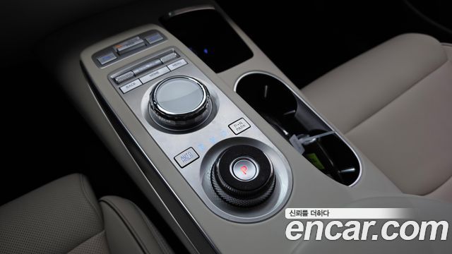 Genesis GV70 2.5T Gasoline AWD 2023 — фото 9