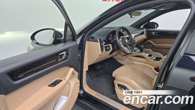 Porsche Cayenne (PO536) 3.0 E-Hybrid Coupe 2021 — фото 10