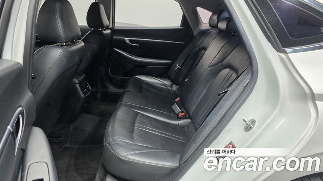 Hyundai Sonata (DN8) 2.0 Premium 2020 — фото 11