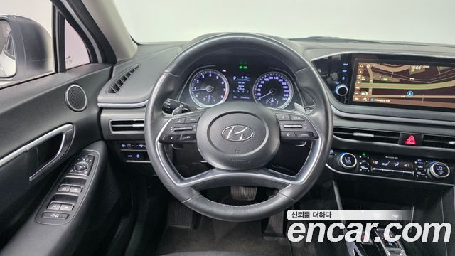 Hyundai Sonata (DN8) 2.0 Premium 2020 — фото 13