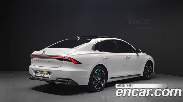 Hyundai Grandeur (IG) 3.0 LPi Exclusive 2022 — фото 2