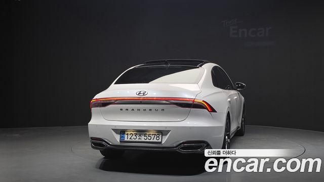 Hyundai Grandeur (IG) 3.0 LPi Exclusive 2022 — фото 4