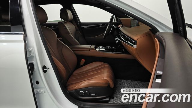 Genesis G80 (RG3) Gasoline 2.5 Turbo AWD 2023 — фото 11