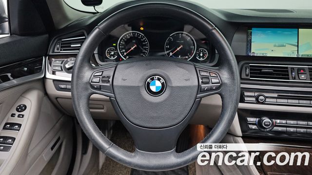 BMW 5 Series (F10) 520d 2013 — фото 13