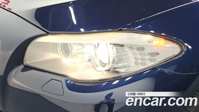 BMW 5 Series (F10) 520d 2013 — фото 22