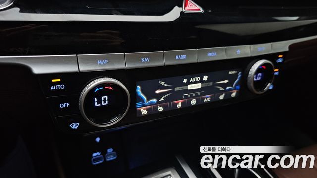 Genesis G80 (RG3) Gasoline 2.5 Turbo 2WD 2022 — фото 17