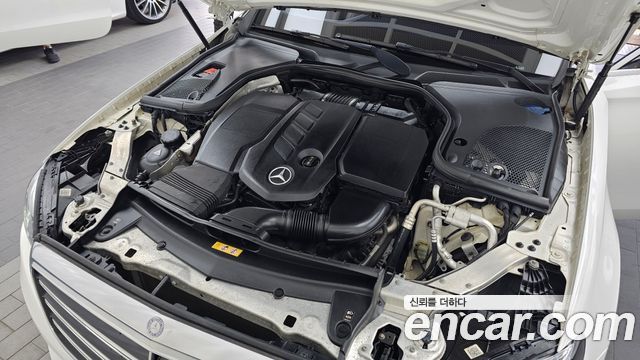 Mercedes-Benz E-Class (W213) E220d Exclusive 2017 — фото 6