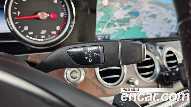 Mercedes-Benz E-Class (W213) E220d Exclusive 2017 — фото 9
