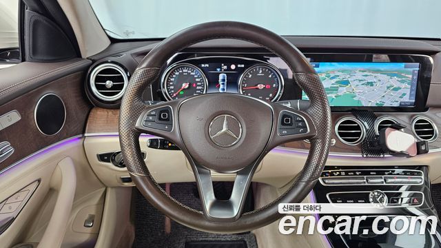 Mercedes-Benz E-Class (W213) E220d Exclusive 2017 — фото 13