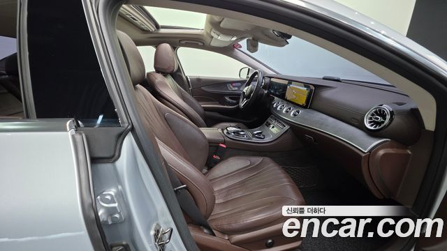 Mercedes-Benz CLS-Class (C257) CLS400d 4MATIC 2019 — фото 10