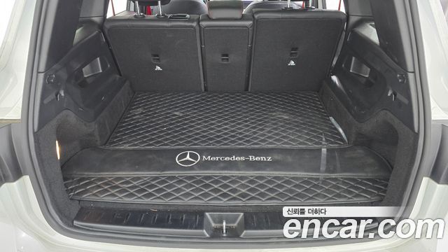 Mercedes-Benz GLB-Class (X247) AMG GLB35 4MATIC 2023 — фото 16