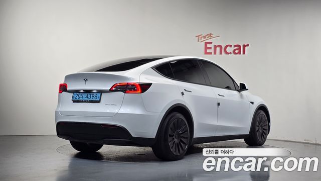 Tesla Model Y Long Range AWD 2022 — фото 2