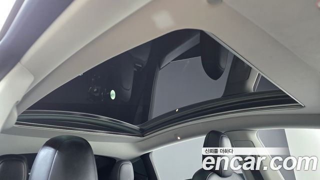 Tesla Model Y Long Range AWD 2022 — фото 19