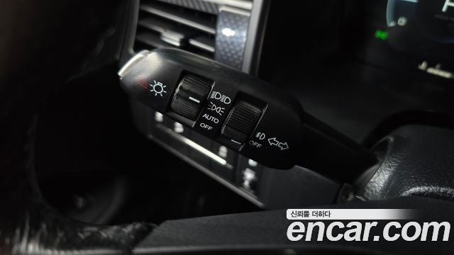 KG Mobility (SsangYong) Rexton Sports Khan Diesel 2.2 4WD Prestige 2022 — фото 17