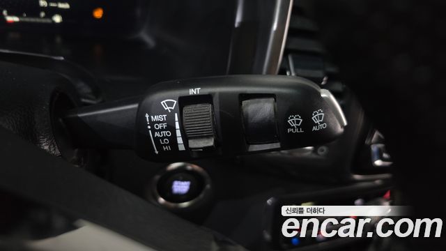 KG Mobility (SsangYong) Rexton Sports Khan Diesel 2.2 4WD Prestige 2022 — фото 18