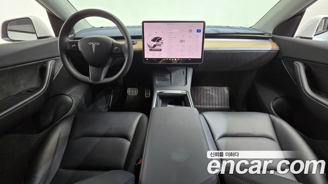 Tesla Model Y Long Range AWD 2022 — фото 7