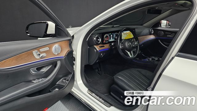 Mercedes-Benz E-Class (W213) E300e Exclusive 2019 — фото 10