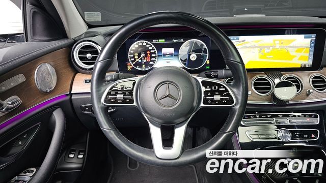 Mercedes-Benz E-Class (W213) E300e Exclusive 2019 — фото 13