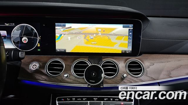 Mercedes-Benz E-Class (W213) E300e Exclusive 2019 — фото 14