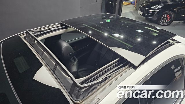 Mercedes-Benz E-Class (W213) E300e Exclusive 2019 — фото 19