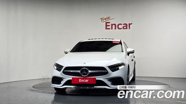 Mercedes-Benz CLS-Class (C257) CLS300d AMG Line 2019 — фото 3